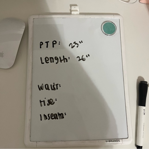 NWT Everlane The Cashmere Wool Turtleneck Sweater Small Black Quiet Luxury - Picture 12 of 12